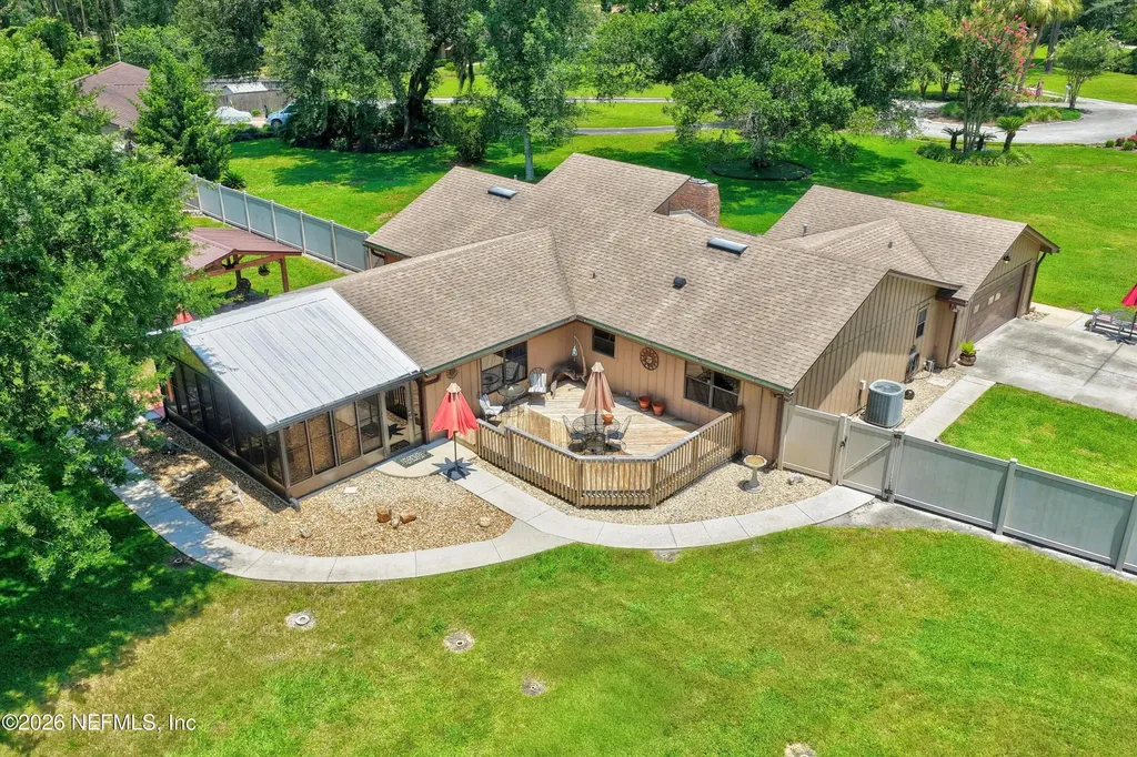 1555 Surrey Glen Cove Middleburg FL 32068