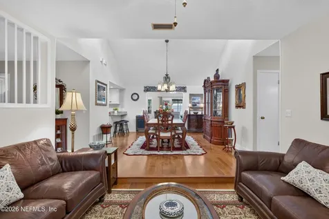 1555 Surrey Glen Cove Middleburg FL 32068
