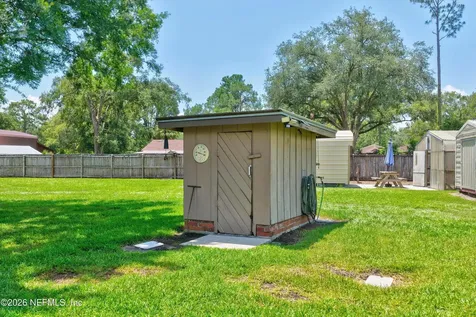 1555 Surrey Glen Cove Middleburg FL 32068