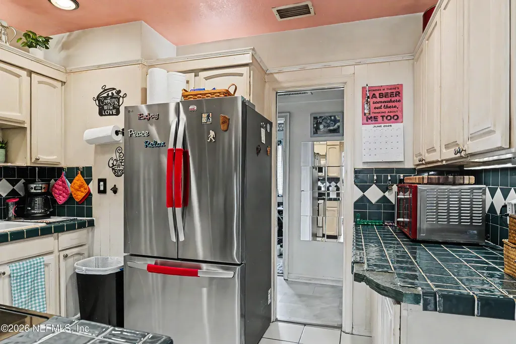 1318 8th Street N Jacksonville Beach FL 32250