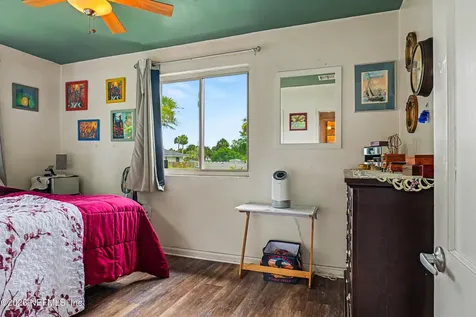 1318 8th Street N Jacksonville Beach FL 32250