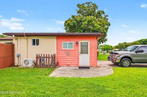 1318 8th Street N Jacksonville Beach FL 32250