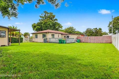 1318 8th Street N Jacksonville Beach FL 32250