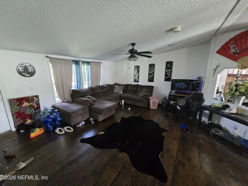 11363 W Thomas Drive Macclenny FL 32063
