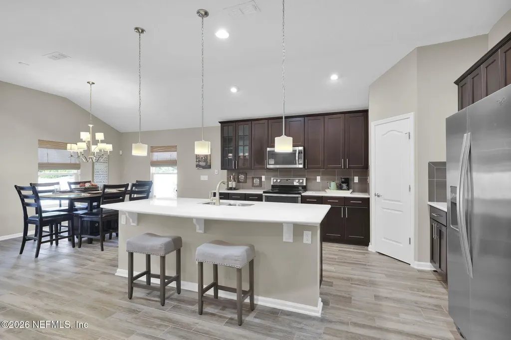 6341 Rolling Tree Street Jacksonville FL 32222