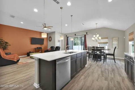6341 Rolling Tree Street Jacksonville FL 32222