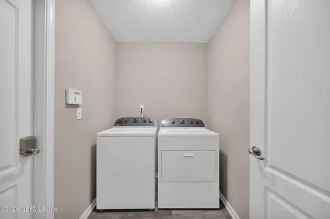 6341 Rolling Tree Street Jacksonville FL 32222