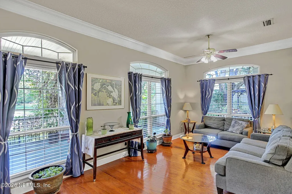 5052 Lourcey Road Jacksonville FL 32257