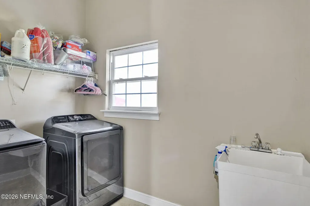 5052 Lourcey Road Jacksonville FL 32257