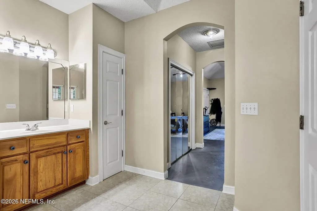5052 Lourcey Road Jacksonville FL 32257
