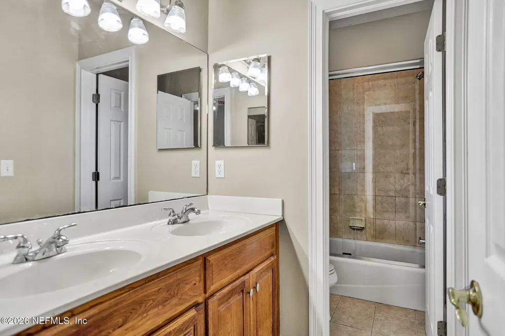5052 Lourcey Road Jacksonville FL 32257