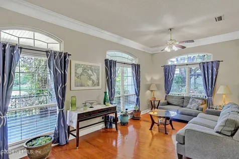 5052 Lourcey Road Jacksonville FL 32257