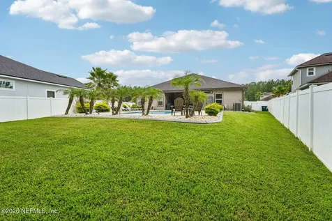 96069 Breezeway Court Yulee FL 32097