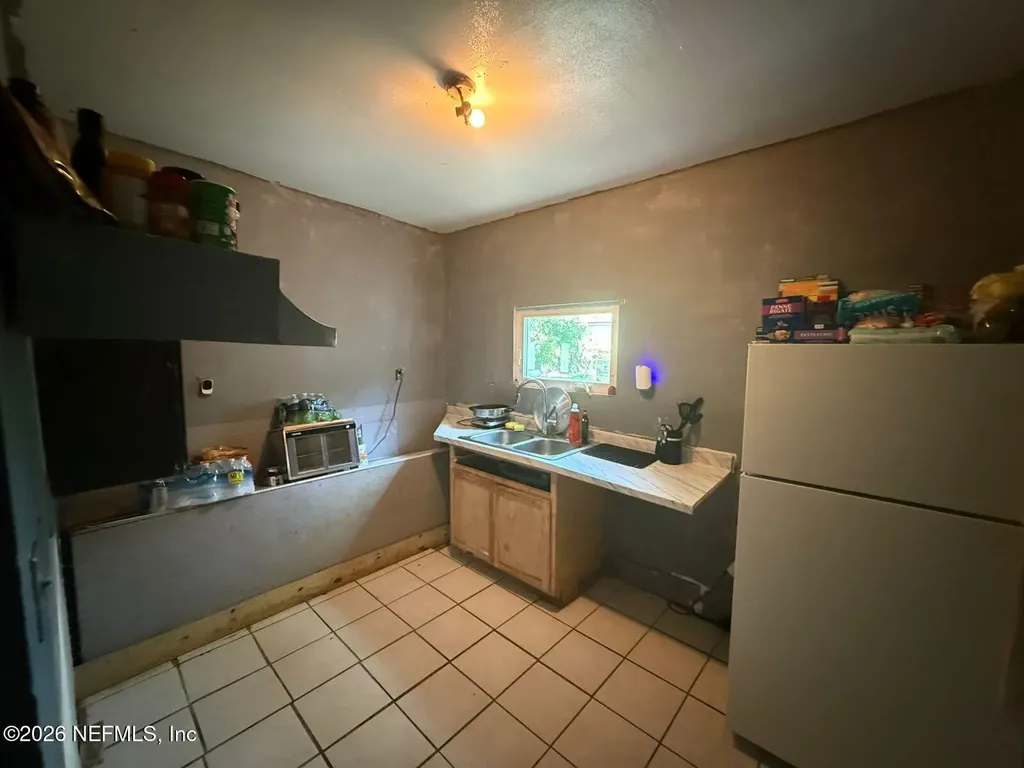 1220 Pangola Drive Jacksonville FL 32205