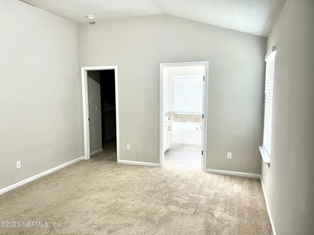 574 Northside Drive S Jacksonville FL 32218