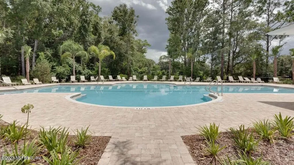 574 Northside Drive S Jacksonville FL 32218