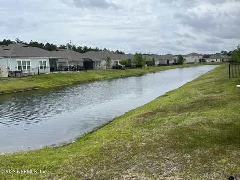 574 Northside Drive S Jacksonville FL 32218