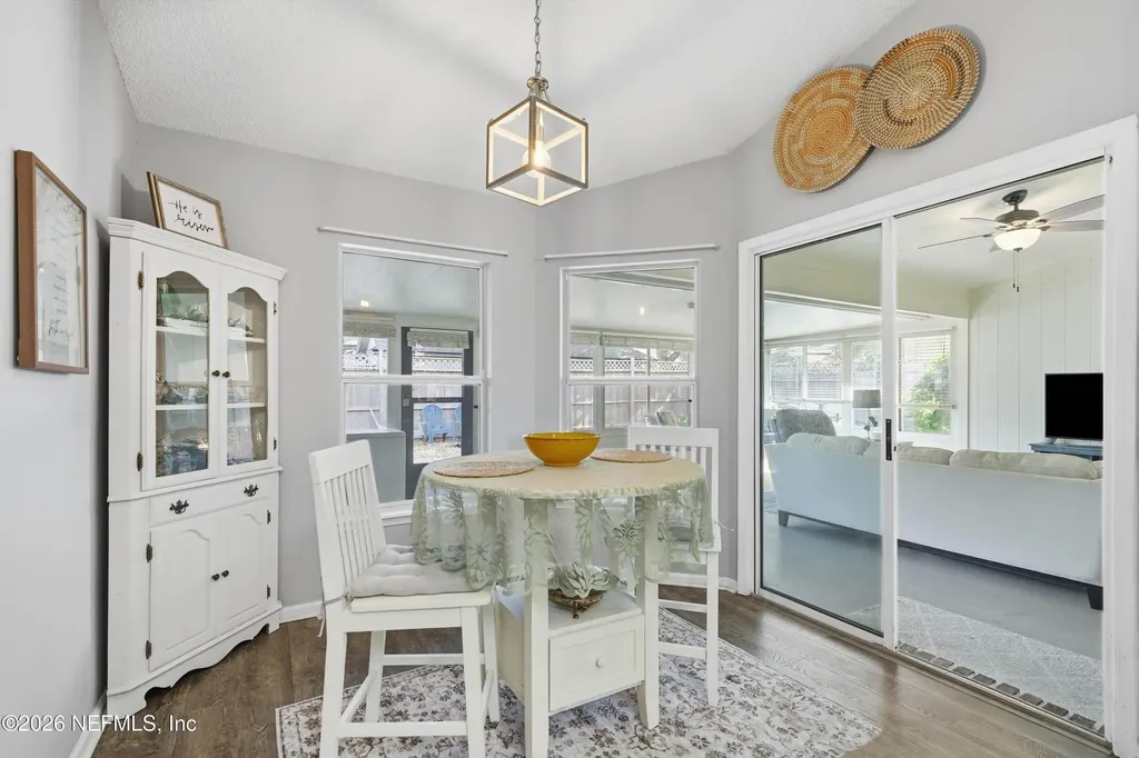 8961 Country Bend Circle S Jacksonville FL 32244