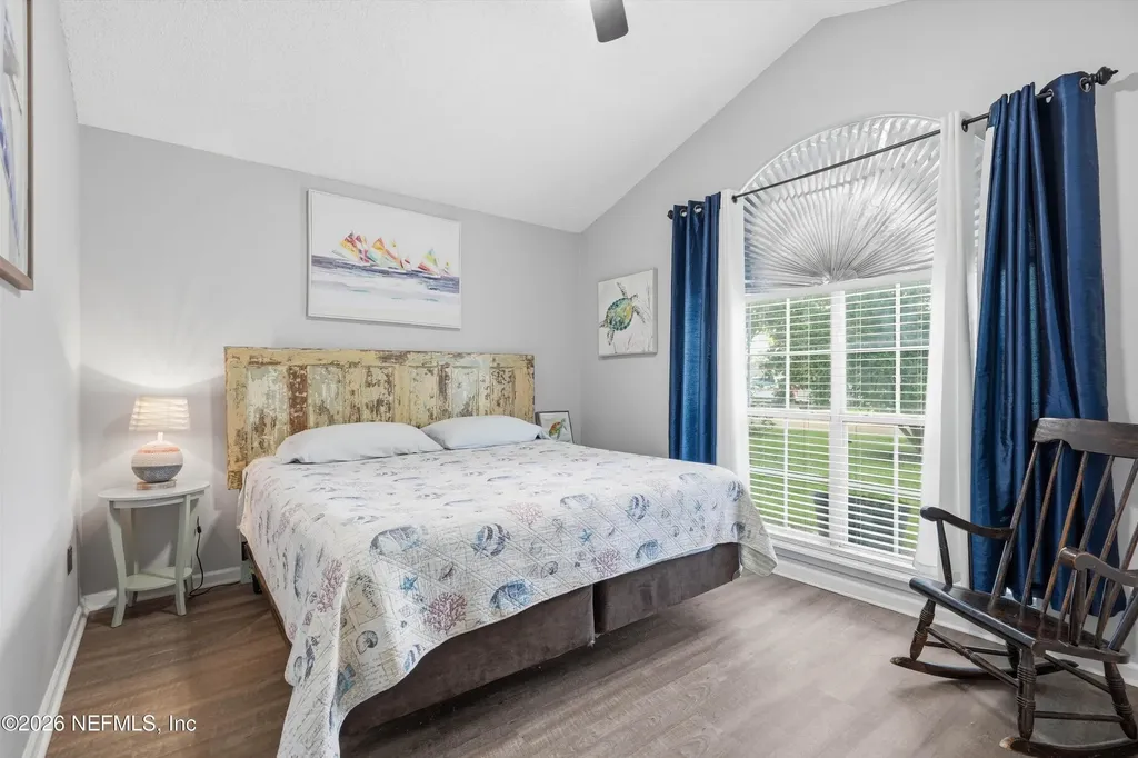 8961 Country Bend Circle S Jacksonville FL 32244