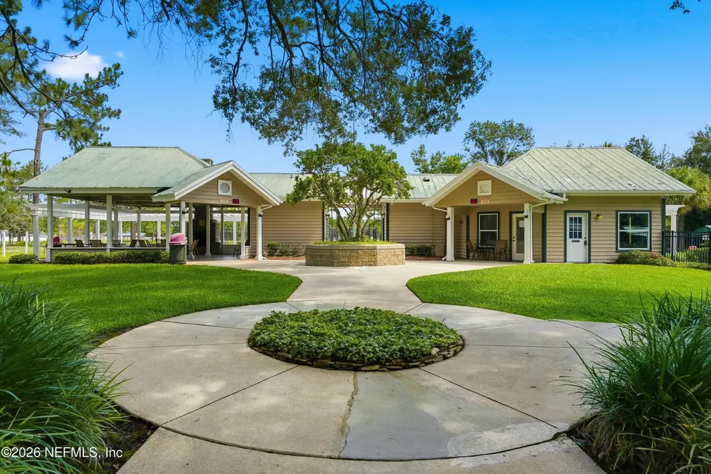8961 Country Bend Circle S Jacksonville FL 32244