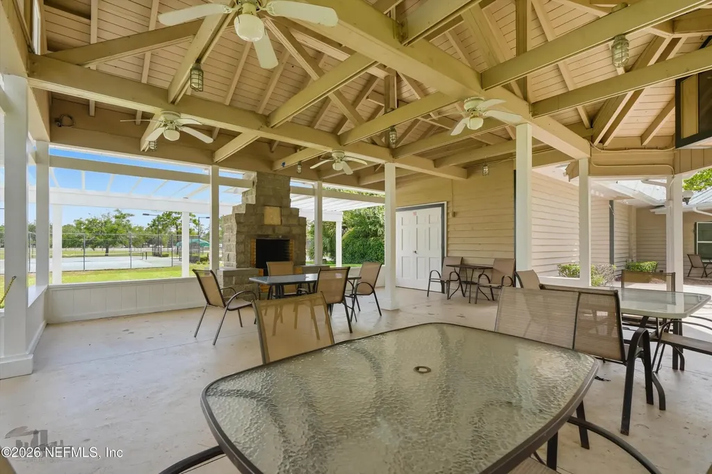 8961 Country Bend Circle S Jacksonville FL 32244