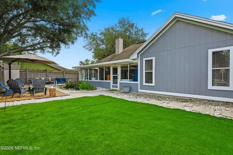 8961 Country Bend Circle S Jacksonville FL 32244