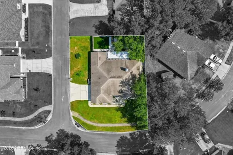 8961 Country Bend Circle S Jacksonville FL 32244