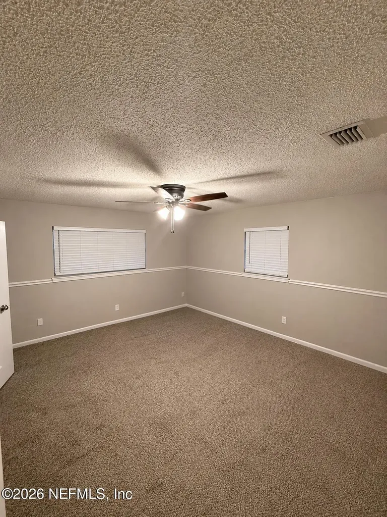 8647 Hipps Road Jacksonville FL 32244