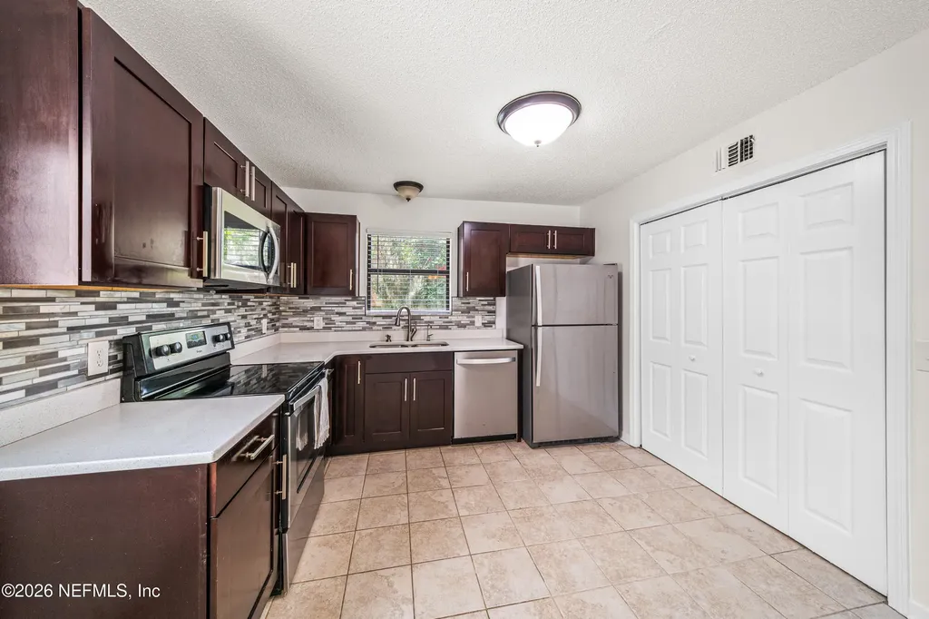 12221 Pheon Street Jacksonville FL 32224