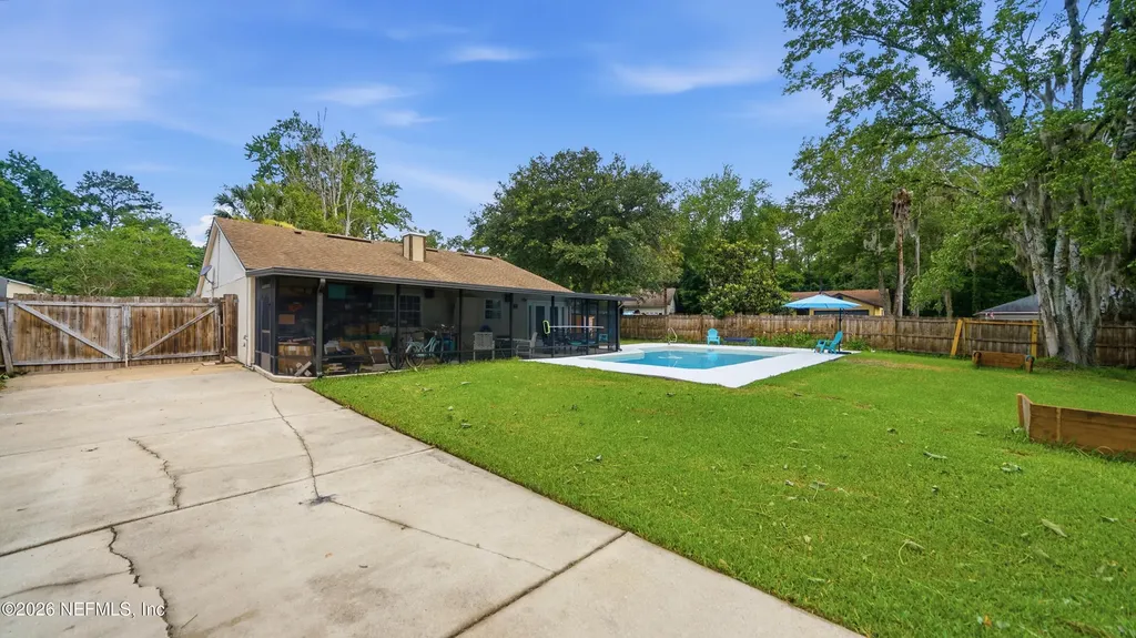 1695 Sandy Hollow Loop Middleburg FL 32068