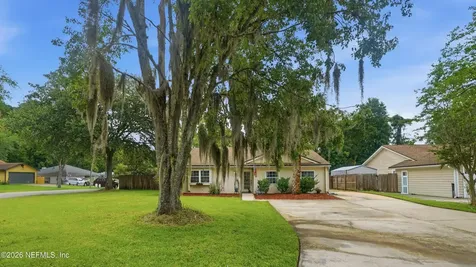 1695 Sandy Hollow Loop Middleburg FL 32068