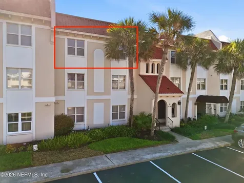 10 10th Street Atlantic Beach FL 32233
