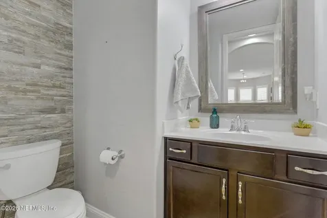 137 Ellsworth Circle St. Johns FL 32259