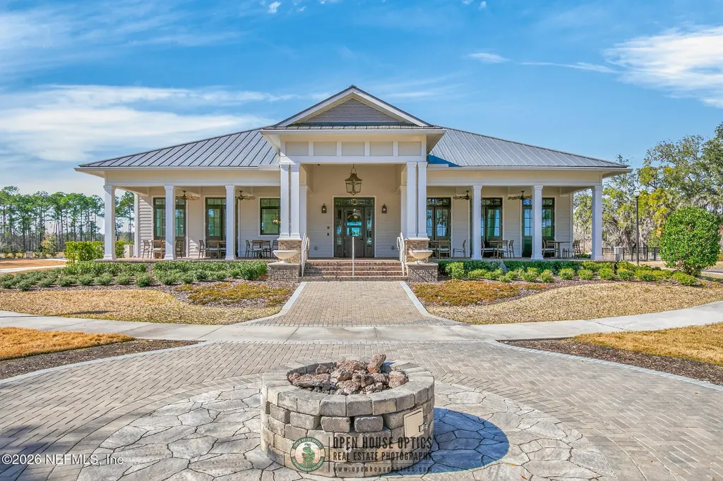 698 Natureland Circle St. Augustine FL 32092