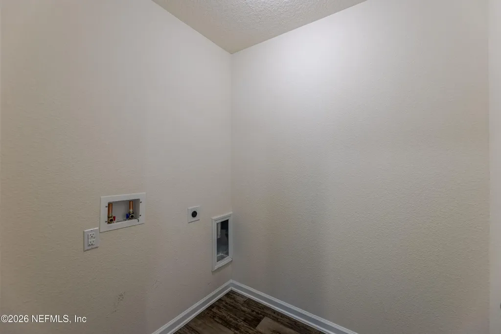 6824 Hanford Street Jacksonville FL 32219