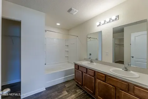 6824 Hanford Street Jacksonville FL 32219