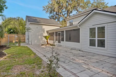 5741 Floral Avenue Jacksonville FL 32211