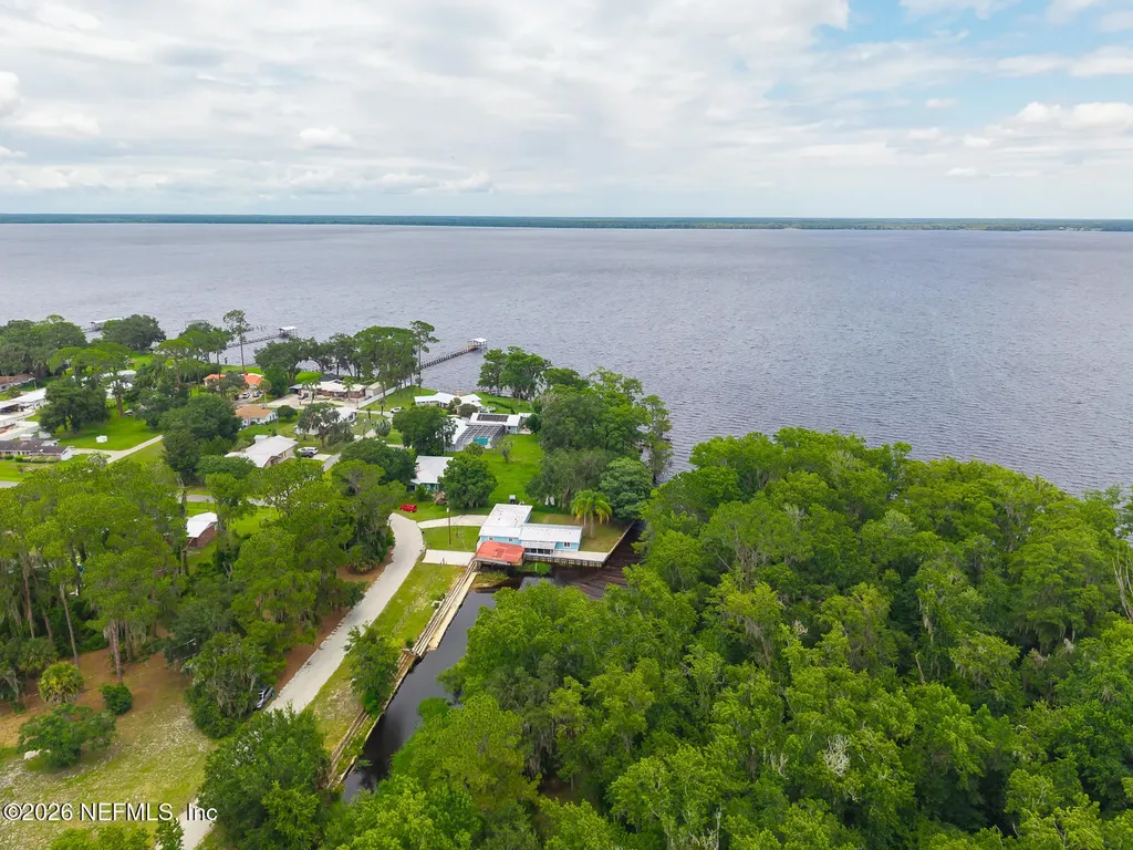 109 Canal Street Crescent City FL 32112