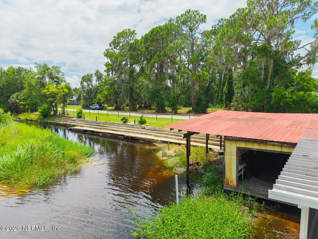 109 Canal Street Crescent City FL 32112