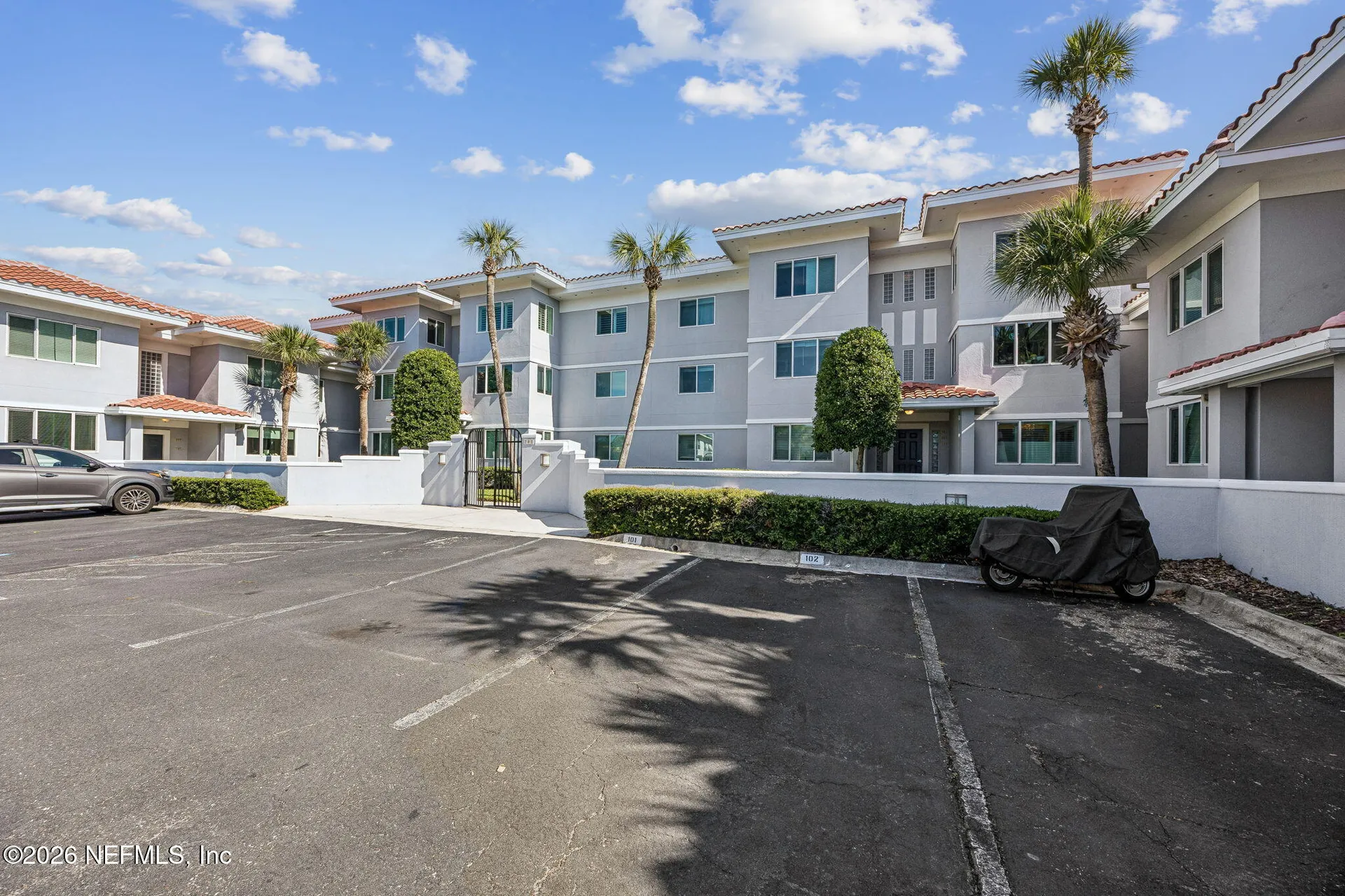 201 N 10th Avenue Jacksonville Beach FL 32250