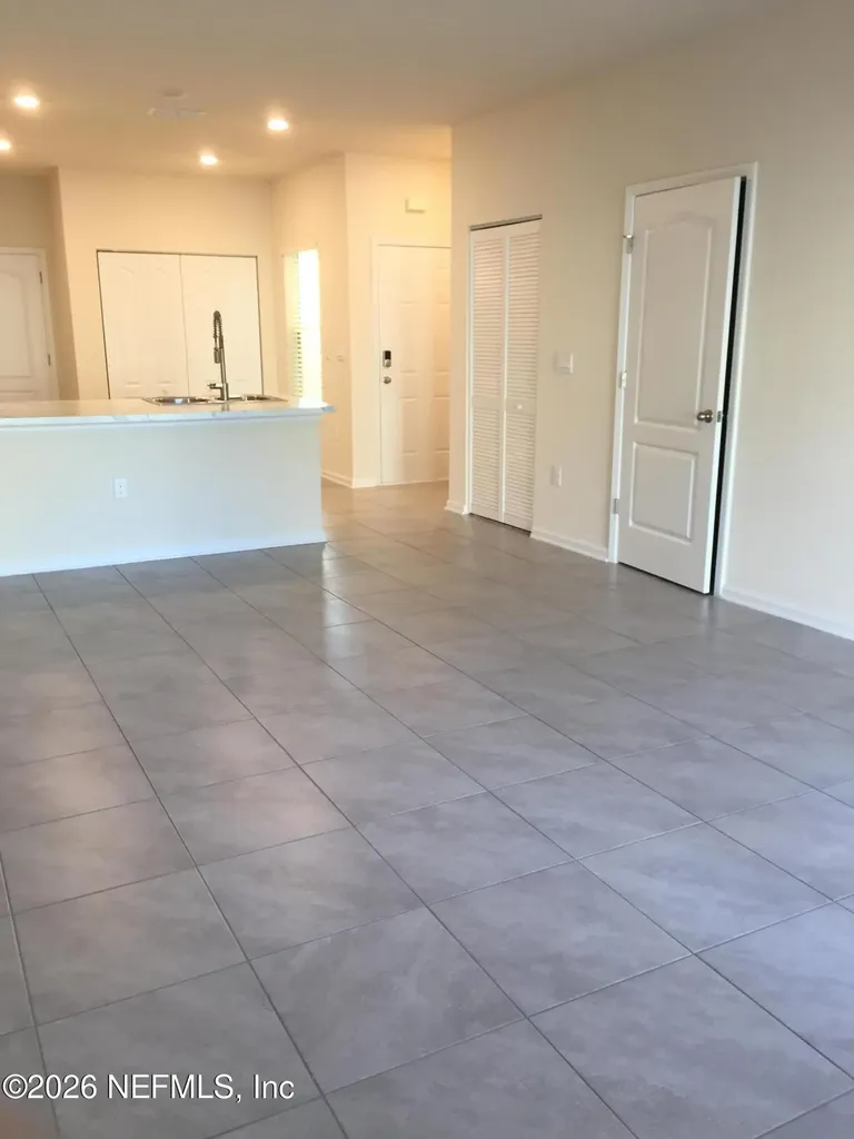 7627 Legacy Trail Jacksonville FL 32256
