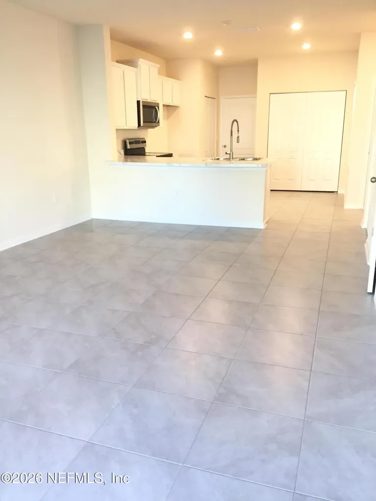 7627 Legacy Trail Jacksonville FL 32256
