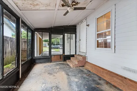 7756 Club Duclay Drive Jacksonville FL 32244