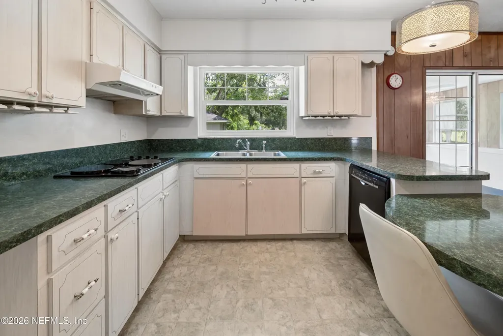 18909 NW State Road 16 Starke FL 32091