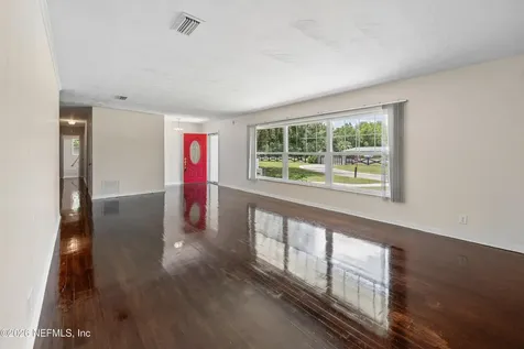 18909 NW State Road 16 Starke FL 32091