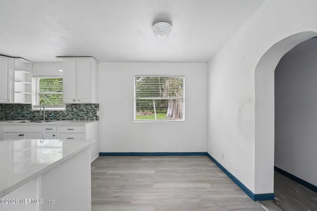 6740 Yvonne Lane Jacksonville FL 32216