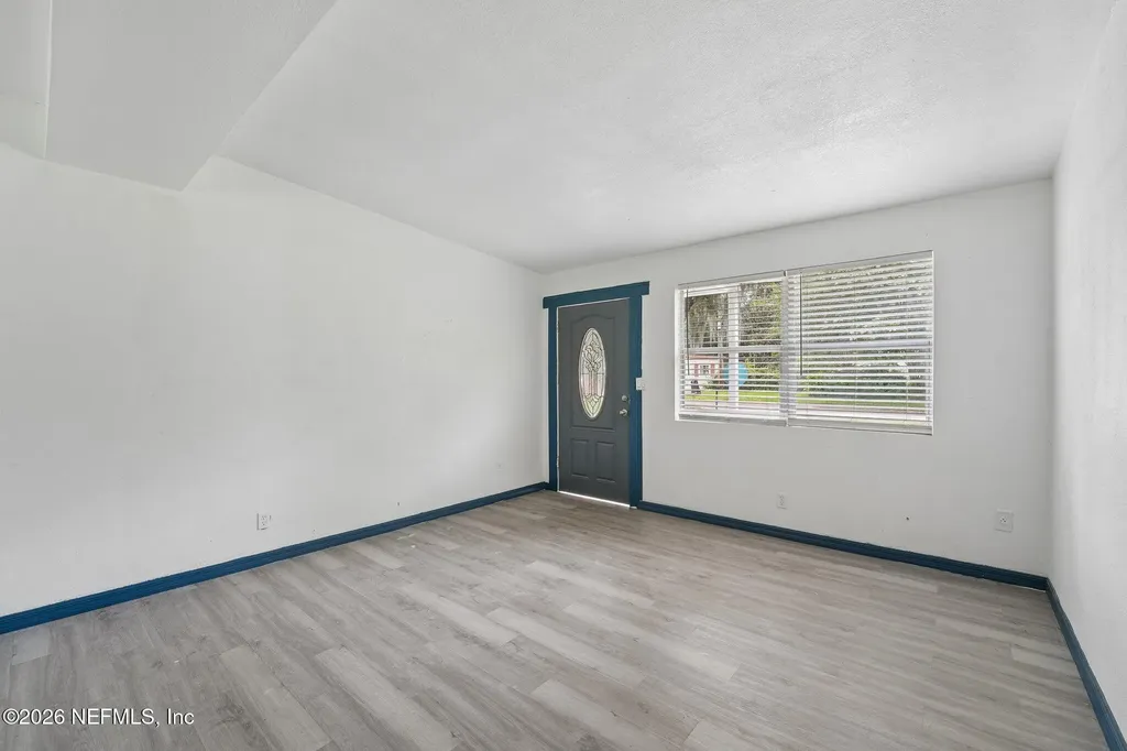 6740 Yvonne Lane Jacksonville FL 32216