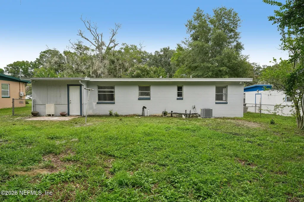 6740 Yvonne Lane Jacksonville FL 32216