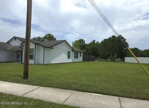1928 Farm Way Middleburg FL 32068