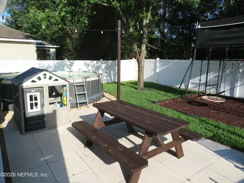 747 Sunny Stroll Drive Middleburg FL 32068